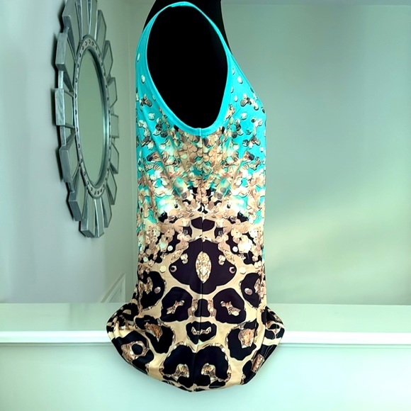 Pretty Sleeveless Tank Top - New Without Tags - Picture 2 of 7